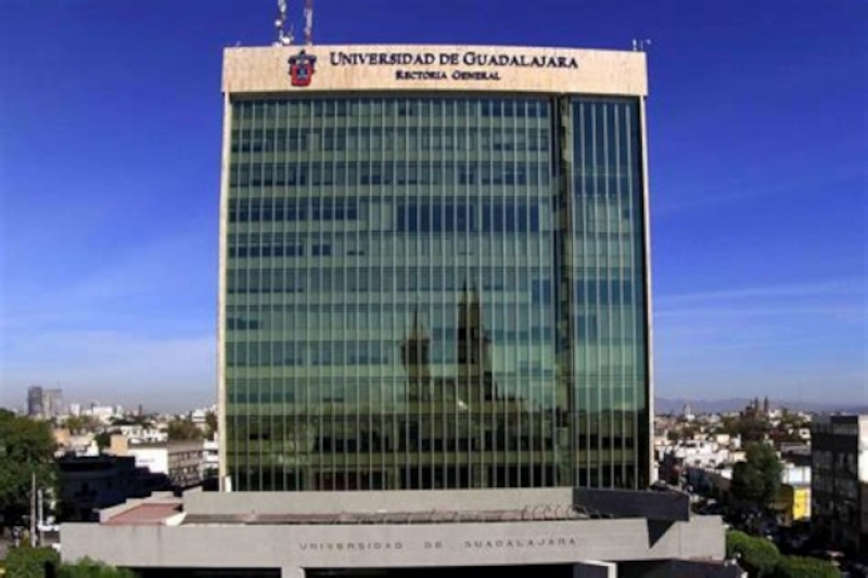 Senadores piden a ASF y UIF investigar fondos de la UNAM y la U de G