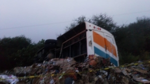 Choca autobús de empresa Pirma en Jalisco; mueren 8 personas