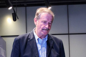 Vicente Fox es el expresidente que debe impuestos