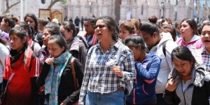 Mas de una semana de Normalistas de Aguascaliente en protesta contra el PRI