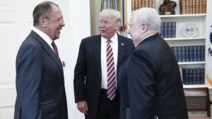 Los nexos de Trump con Rusia ponen en peligro la seguridad de EEUU